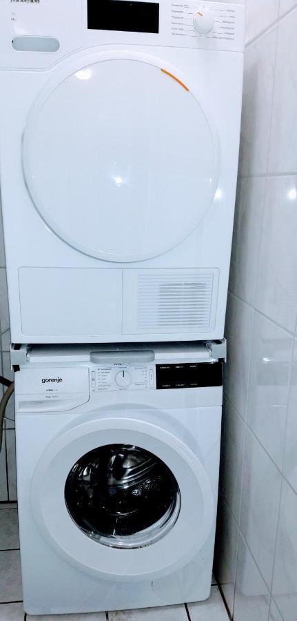 Julia'S Monteur Oase - Premium Apartment Exklusiv Fuer Solo-Reisende Ennepetal Kültér fotó